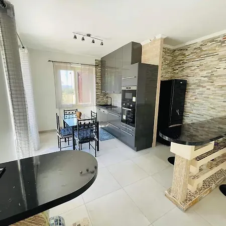 Apartment Samali. Barjac 30 .15 Km De Vallon Pont D'arc *